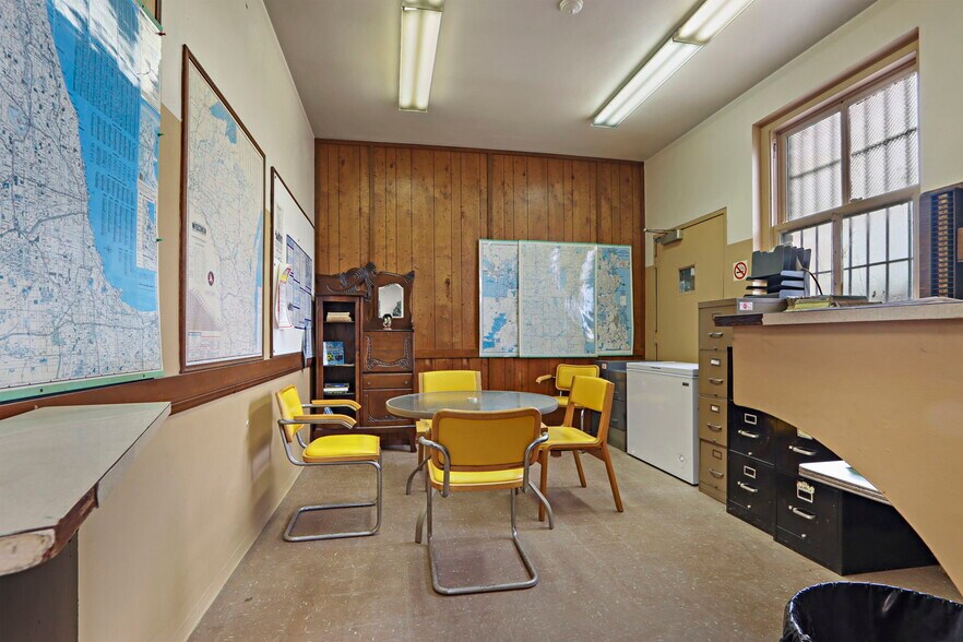 More Photos Of 1346 54th St, Kenosha Warehouse For Sale