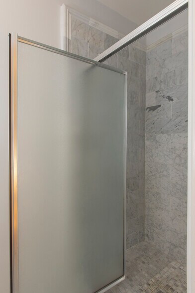 More Photos Of 1627-1631 Clay St, San Francisco Apartments For Sale