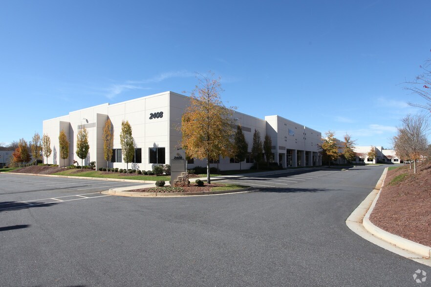 Primary Photo Of 2408 Tech Center Pky, Buford Warehouse For Lease