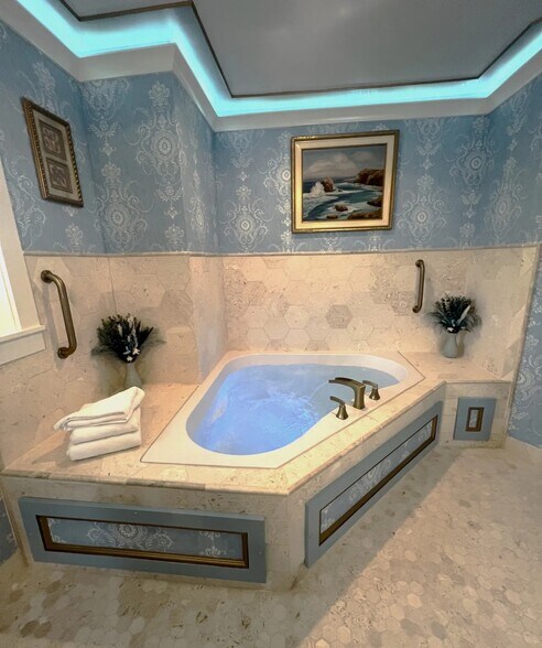 More Photos Of 118 S 300 W, Heber City Hospitality For Sale