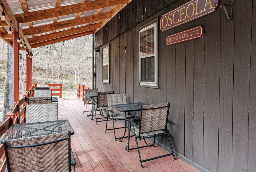 More Photos Of 352 Tye River Tpke, Vesuvius Hospitality For Sale