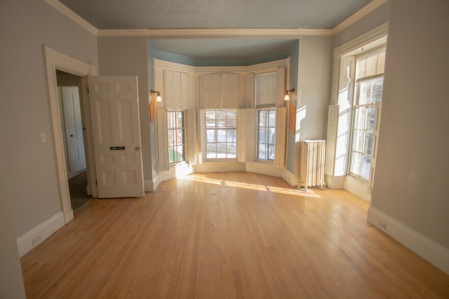 More Photos Of 77 Broadway, Bangor Apartments For Sale