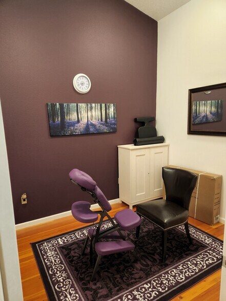 More Photos Of 10150 NW Glencoe Rd, North Plains Medical For Lease