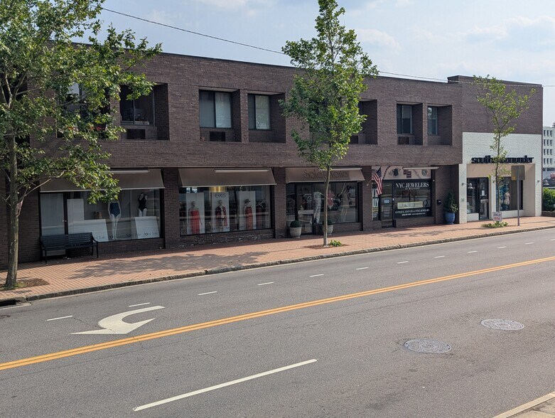 More Photos Of 14 Post Rd E, Westport General Retail For Sale