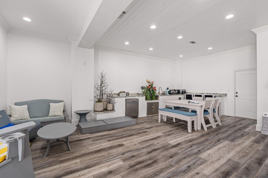 More Photos Of 6802 U S Highway 98, Hattiesburg Flex For Sale