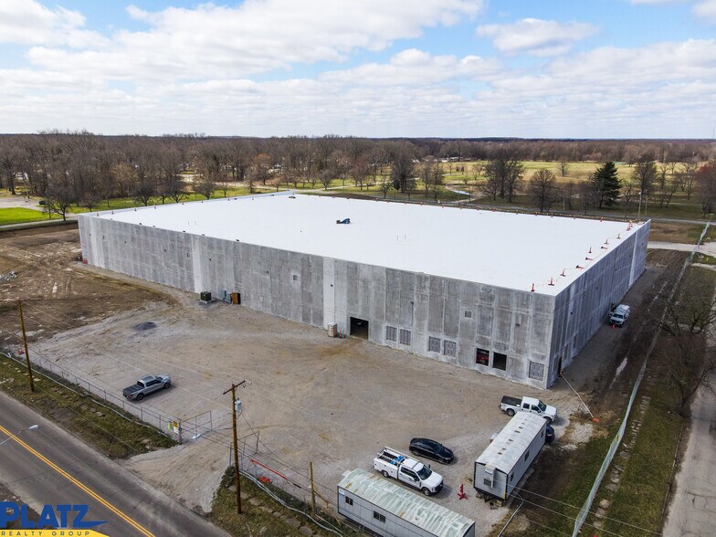 More Photos Of 0 Nevada Ave SW, Warren Distribution For Lease