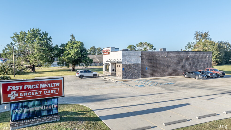 More Photos Of 280A Rees St, Breaux Bridge Freestanding For Sale