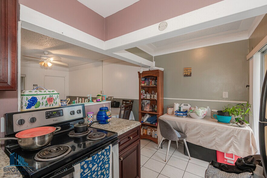 More Photos Of 255 SW 15th St, Dania Beach Apartments For Sale