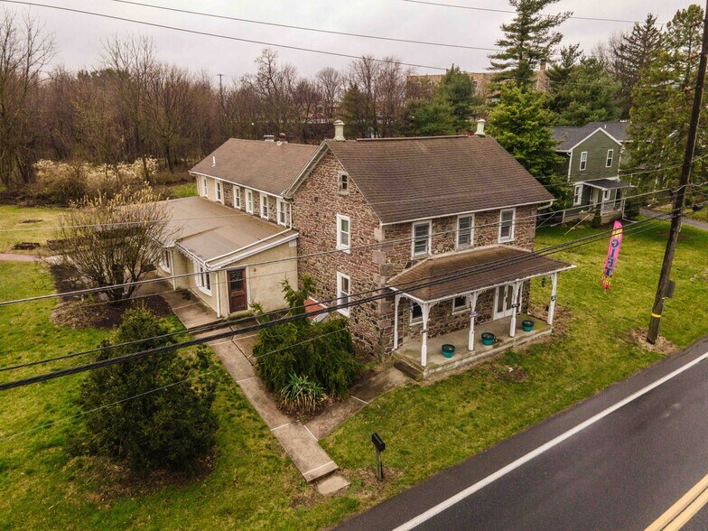 More Photos Of , Douglassville Unknown For Sale