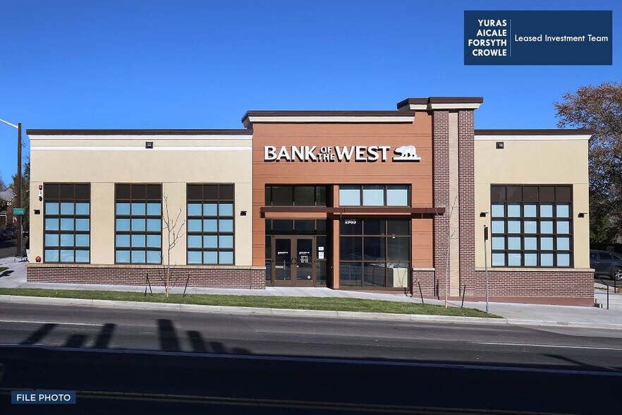 Primary Photo Of 186 Main St, Woodland Bank For Sale