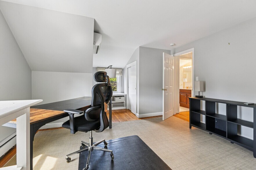 More Photos Of 1 Huntington Bay Rd, Huntington Office For Sale