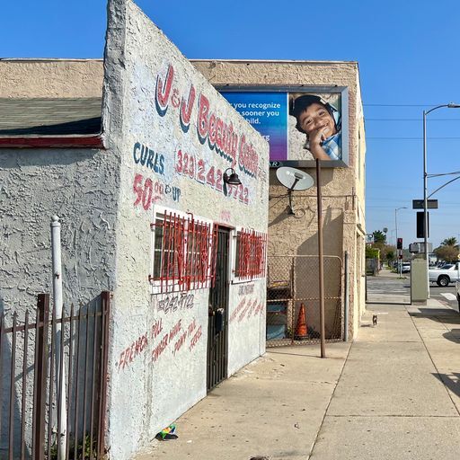 More Photos Of 10007 S San Pedro St, Los Angeles Apartments For Lease