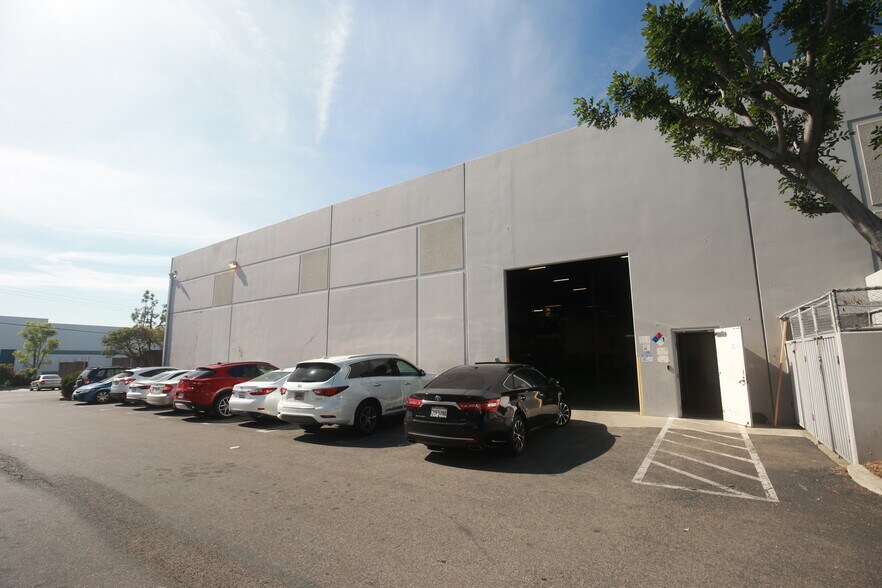 More Photos Of 1530 Moonstone St, Brea Warehouse For Lease