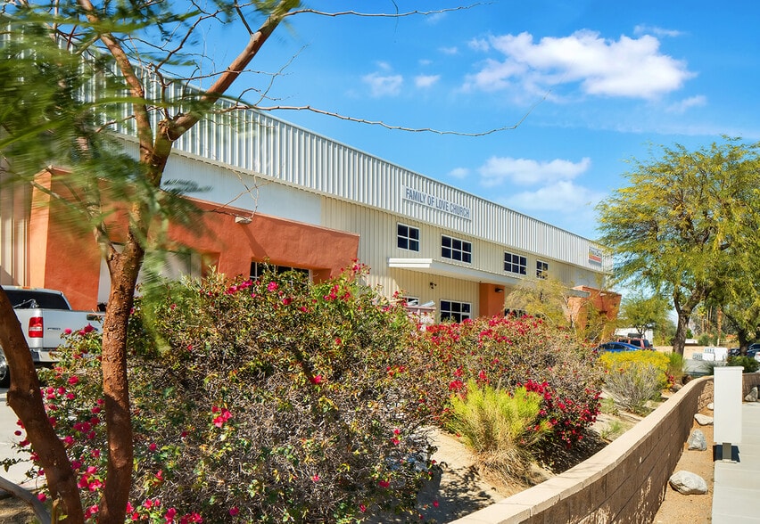 More Photos Of 1301 Montalvo Way, Palm Springs Manufacturing For Lease