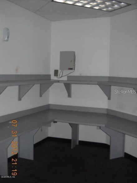 More Photos Of 3558 SW College Rd, Ocala Unknown For Lease