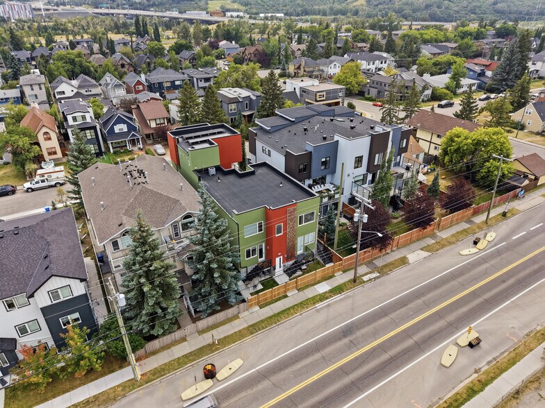 More Photos Of 2226 Westmount Rd NW, Calgary Apartments For Sale