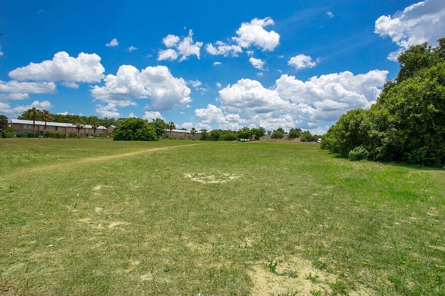 More Photos Of 1305 E Orange Ave, Eustis Land For Sale