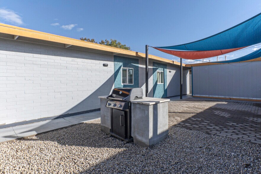 More Photos Of 1747 E Virginia Ave, Phoenix Apartments For Sale