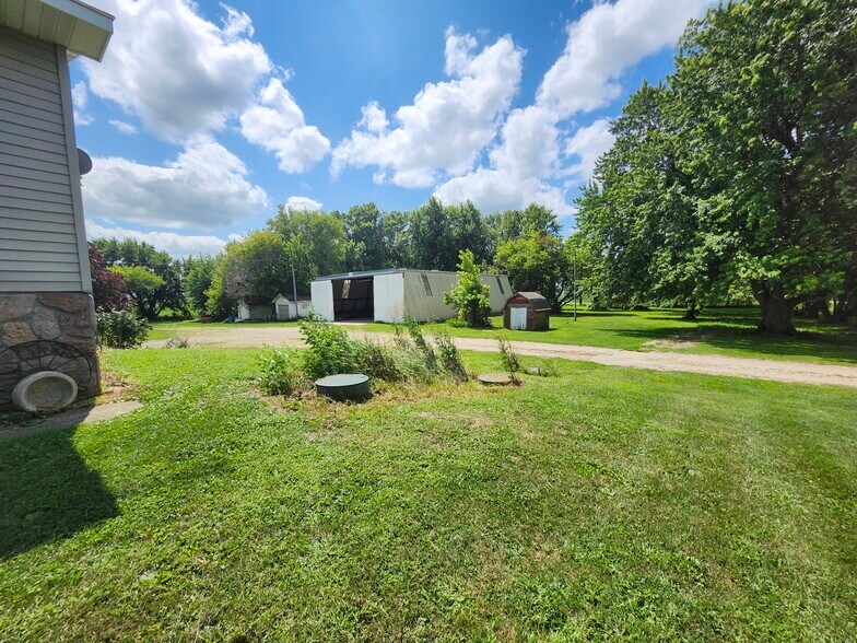 More Photos Of 17069 400th St, Leland Contractor Storage Yard For Sale