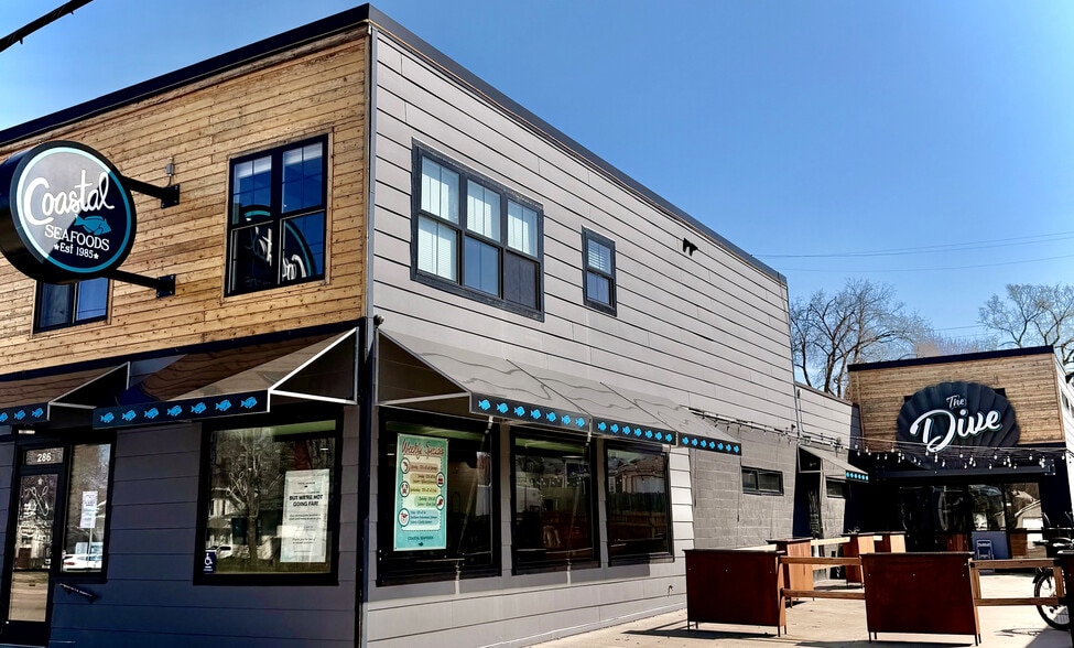 Primary Photo Of 286 Snelling Ave S, Saint Paul Restaurant For Lease
