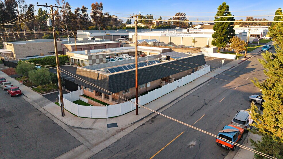 Primary Photo Of 23201 Orange Ave, Lake Forest Office For Sale