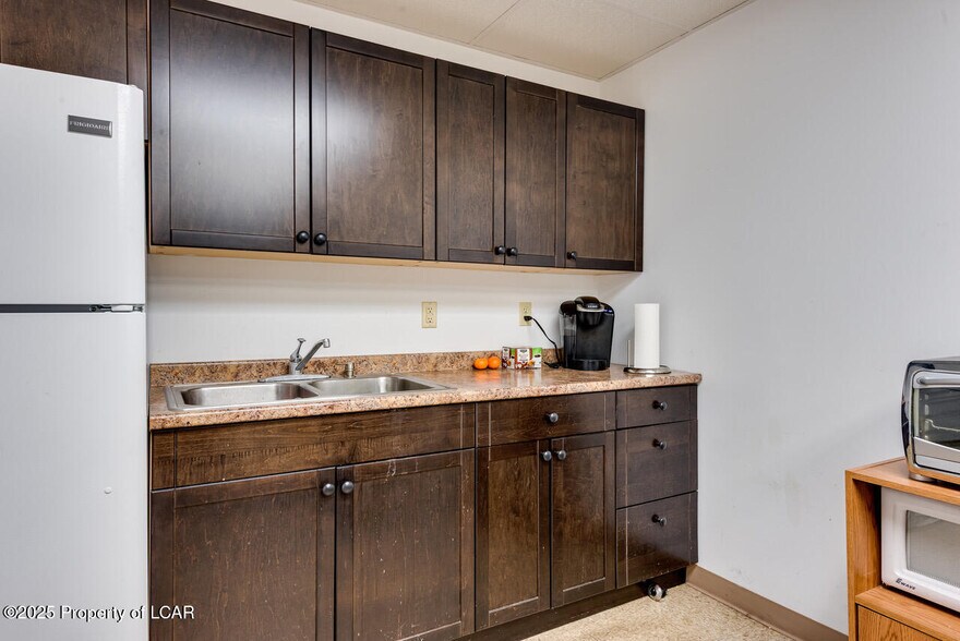 More Photos Of 1285 Purdytown Tpke, Hawley Warehouse For Sale