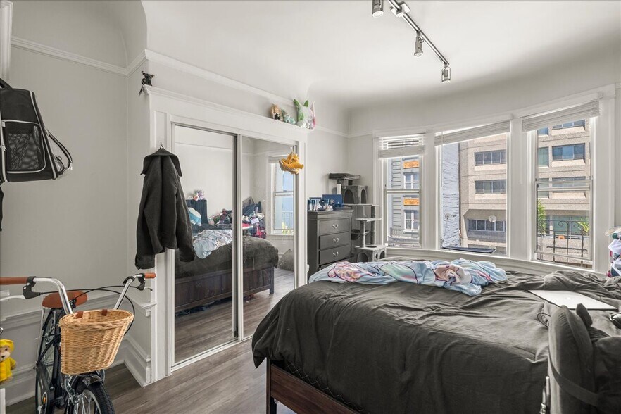 More Photos Of 677 Ellis St, San Francisco Apartments For Sale