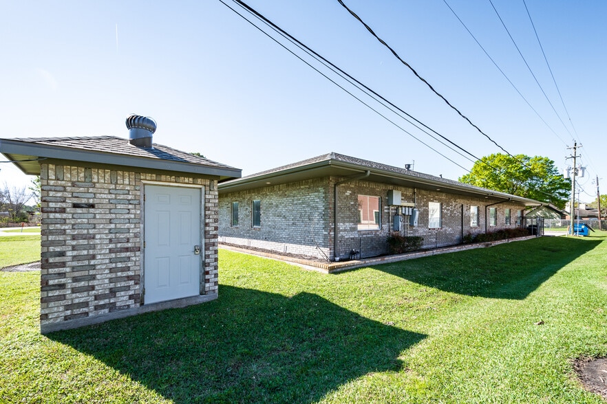 More Photos Of 24707 W Hardy Rd, Spring Office For Sale