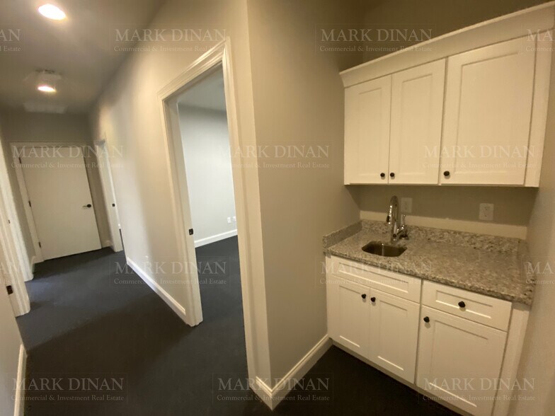 More Photos Of 200 Village Dr, Pelham Office For Sale