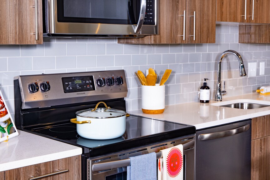 More Photos Of 2803 Poag St, Alexandria Apartments For Lease