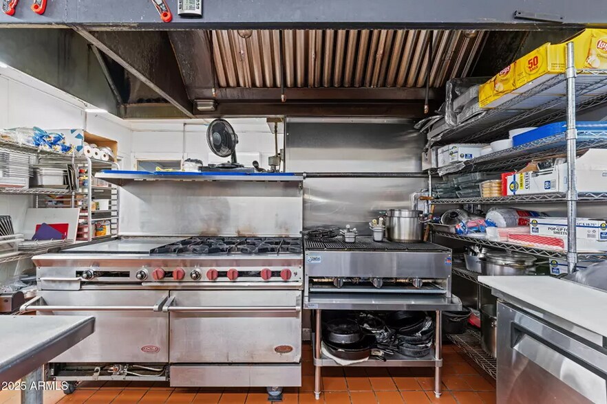 More Photos Of 686 N Tegner St, Wickenburg Restaurant For Sale