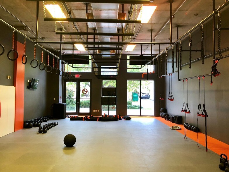 More Photos Of 1805 Ponce de Leon Blvd, Coral Gables Medical For Sale