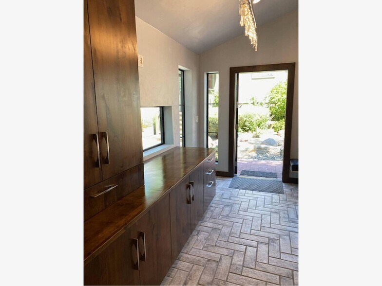 More Photos Of 1645 D St, Sparks Office Residential For Sale