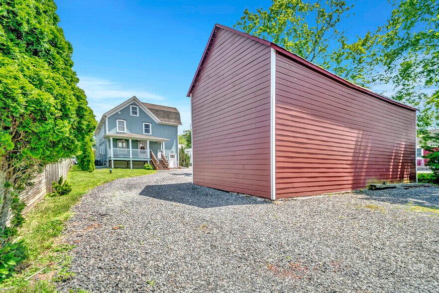 More Photos Of 131 Main St, White House Station Office Residential For Sale
