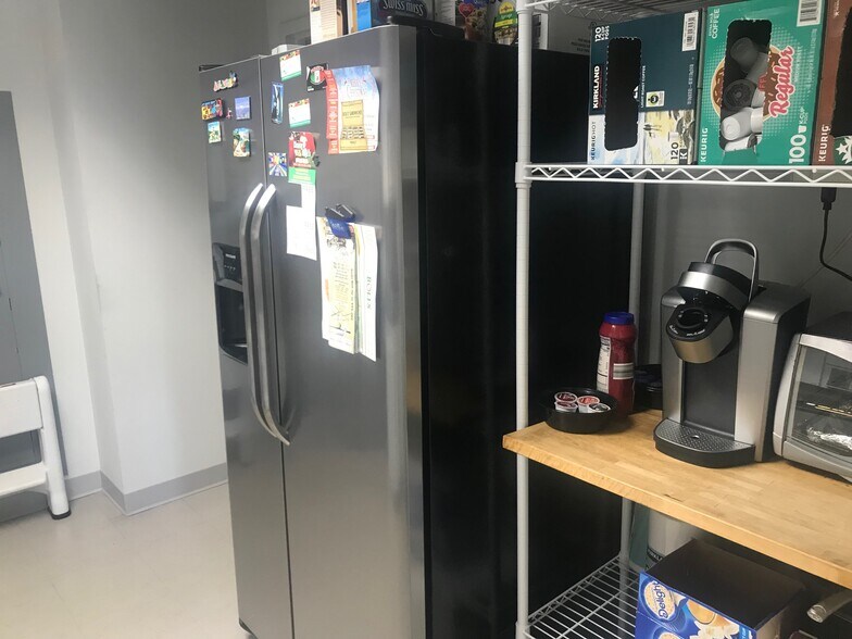 More Photos Of 804 Pershing Dr, Silver Spring Medical For Sale