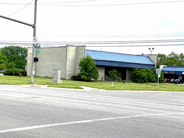 More Photos Of 1401-1429 Bernath Pky, Toledo Unknown For Lease