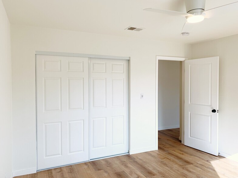 More Photos Of 11835 Gale Ave, Hawthorne Multifamily For Sale