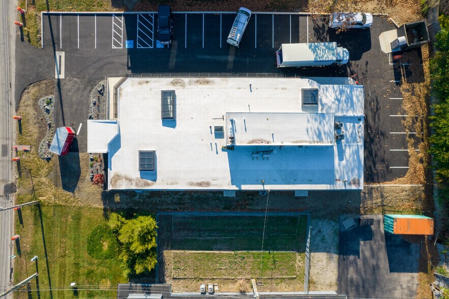 More Photos Of 2101-2105 Riverside Dr, Columbus Office For Lease