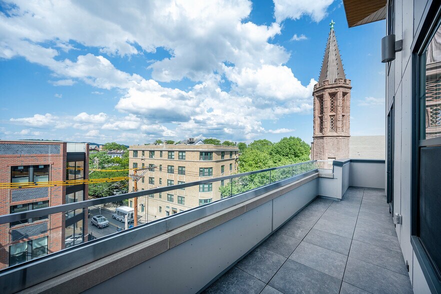 More Photos Of 630-673 Chapel St, New Haven Apartments For Lease