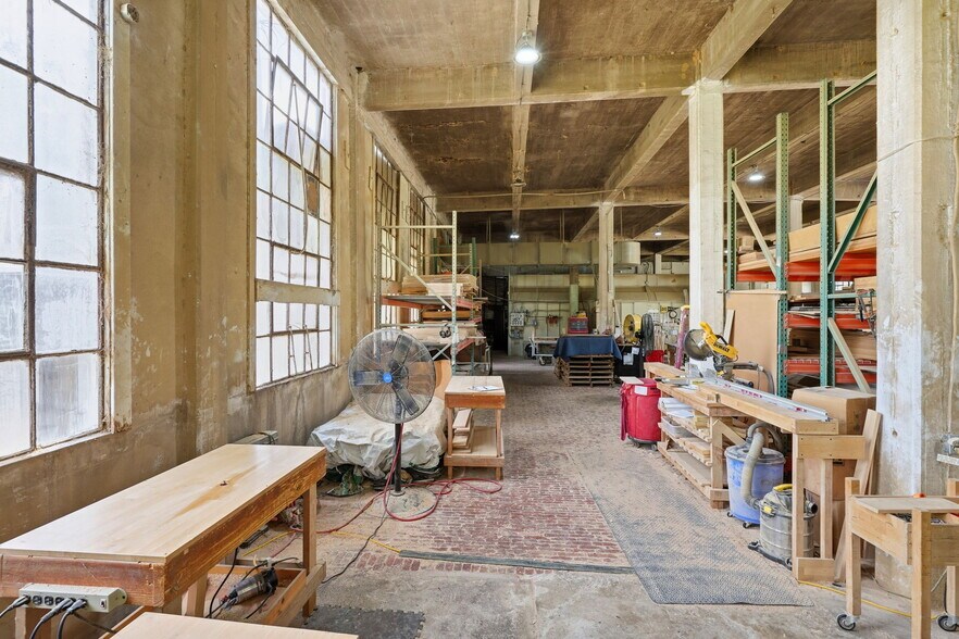 More Photos Of 765 E Washington St, Monticello Auto Repair For Sale