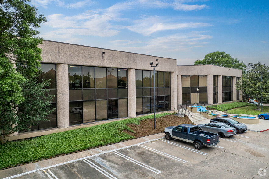 Primary Photo Of 7211 Regency Square Blvd, Houston Office For Lease