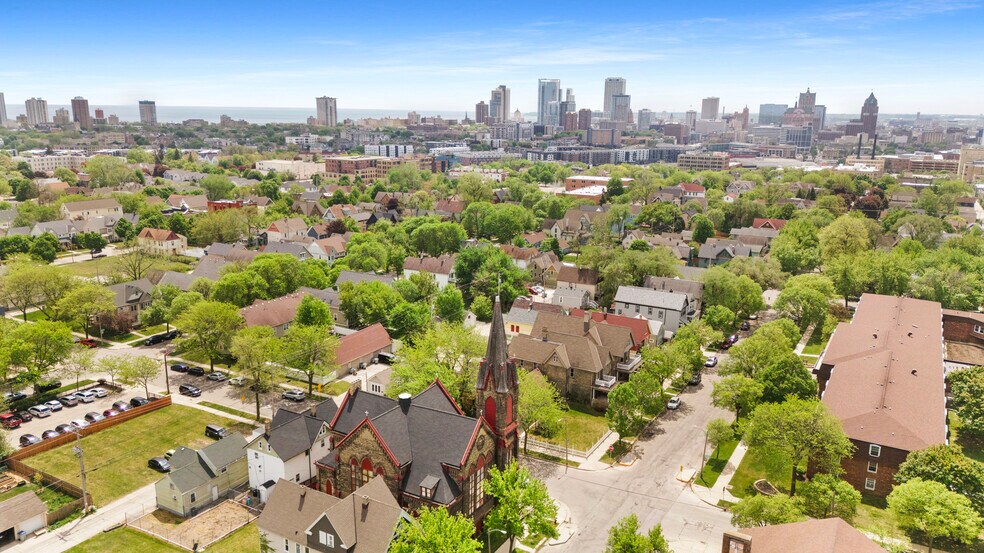 More Photos Of 124-140 W Garfield Ave, Milwaukee Religious Facility For Sale