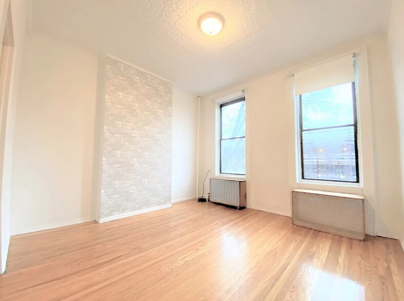 More Photos Of 341 5th Ave, Brooklyn Apartments For Sale
