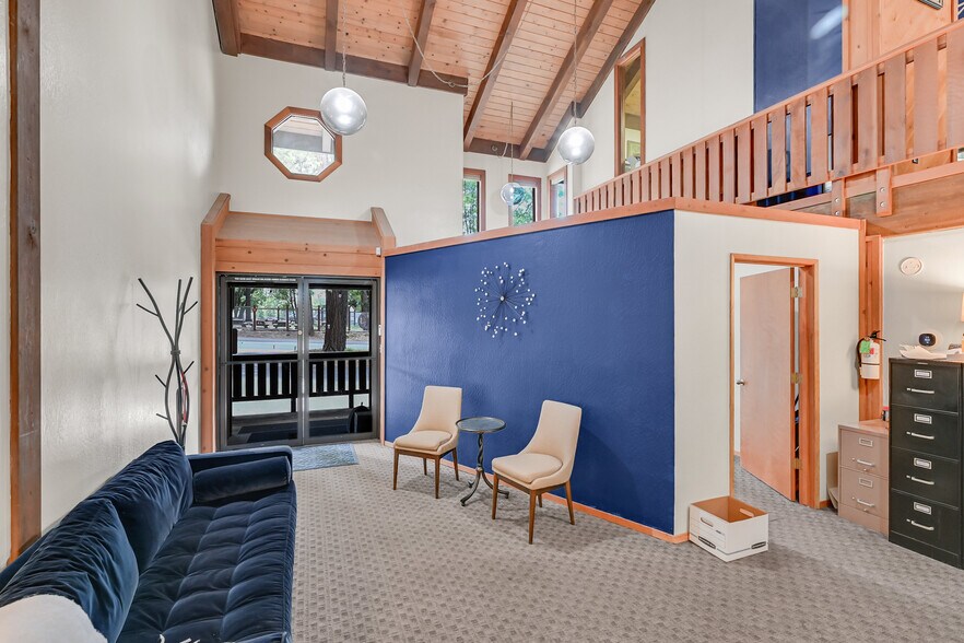 More Photos Of 874 Henry St, Arnold Office For Sale