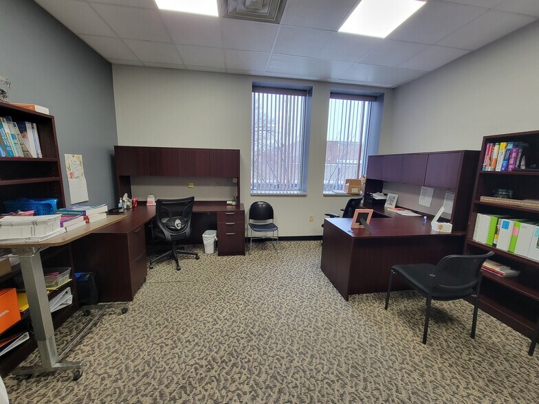 More Photos Of 114 S Main Ave, Sioux Falls Office For Lease