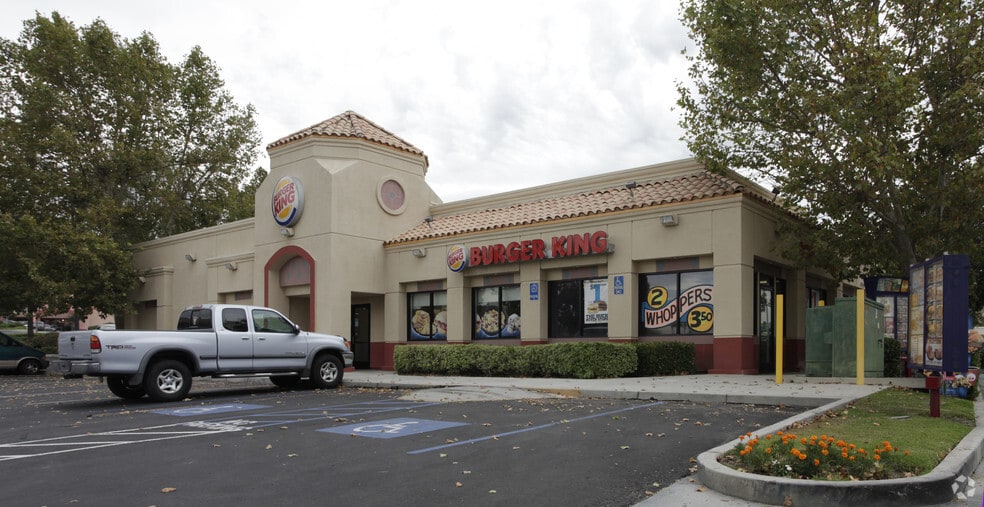 More Photos Of 4010-4280 E Highland Ave, Highland Unknown For Lease