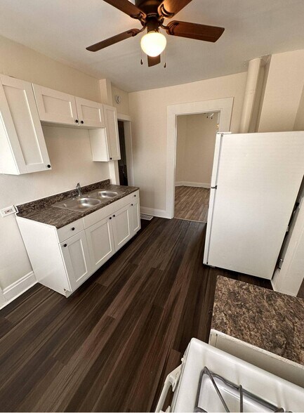 More Photos Of 1327 W 67th St, Cleveland Apartments For Sale