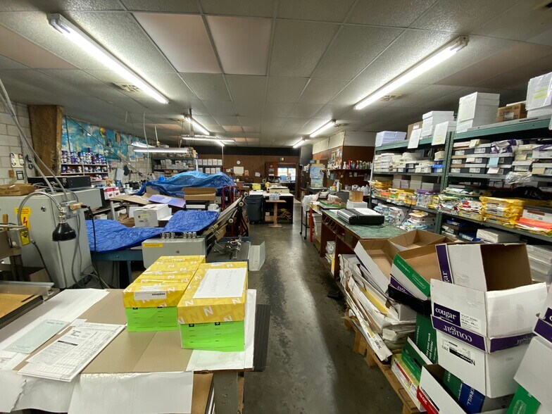 More Photos Of 3000 Baltic Ave, Virginia Beach Light Manufacturing For Sale