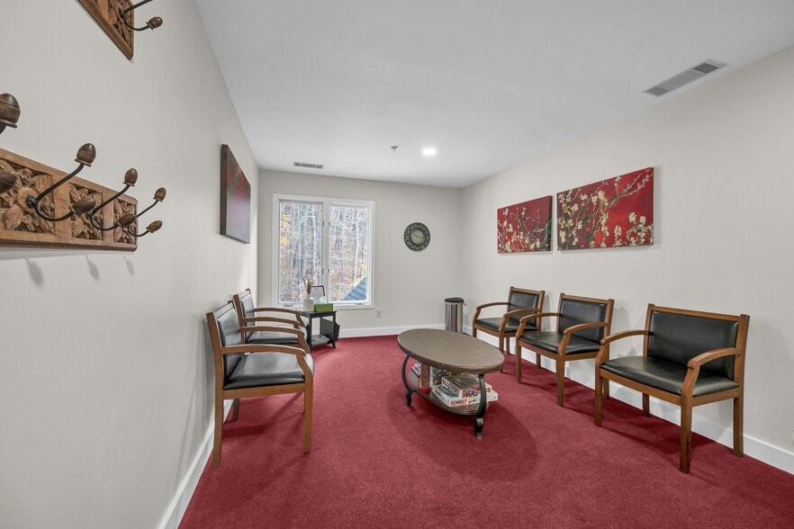 More Photos Of 898 Ethan Allen Hwy, Ridgefield Medical For Sale