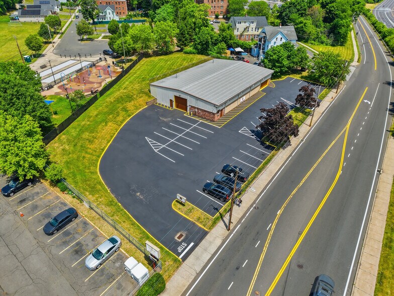 More Photos Of 980 Stanley St, New Britain Warehouse For Sale